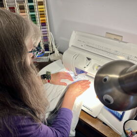 Southwest Ohio resident Pat Cochran leads the "Gang of Seamstresses", a group that sews zippers onto shirts for people undergoing chemotherapy.