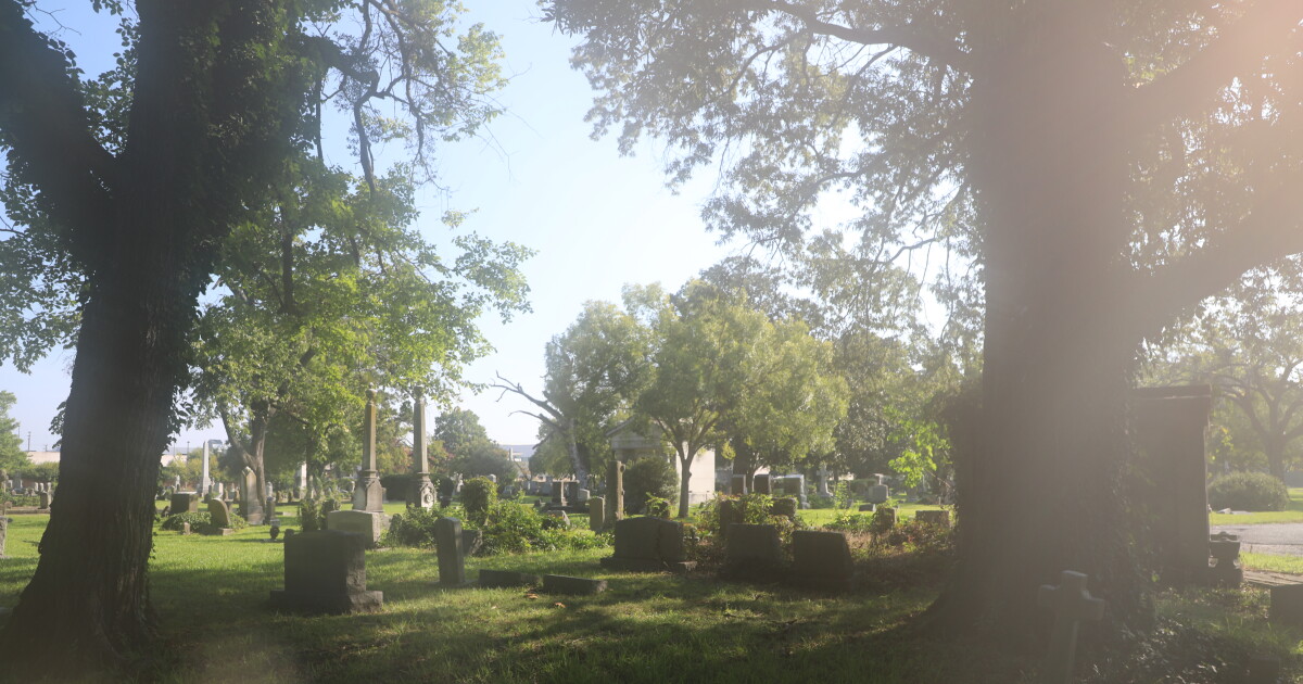 How Norfolk maintains tens of thousands of graves at its historic cemeteries