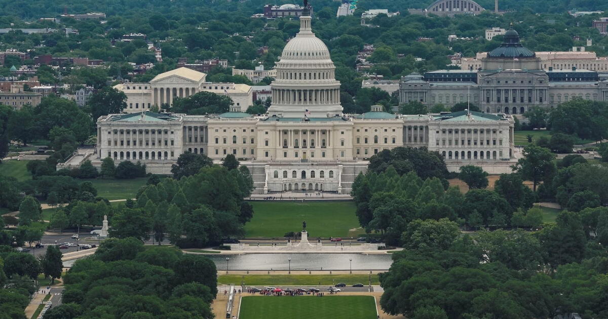 States scramble to redraw congressional maps before midterms ...