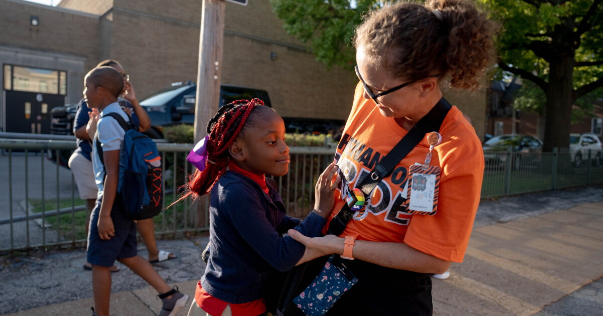 Students return to Shenandoah Elementary in St. Louis while SLPS closures loom