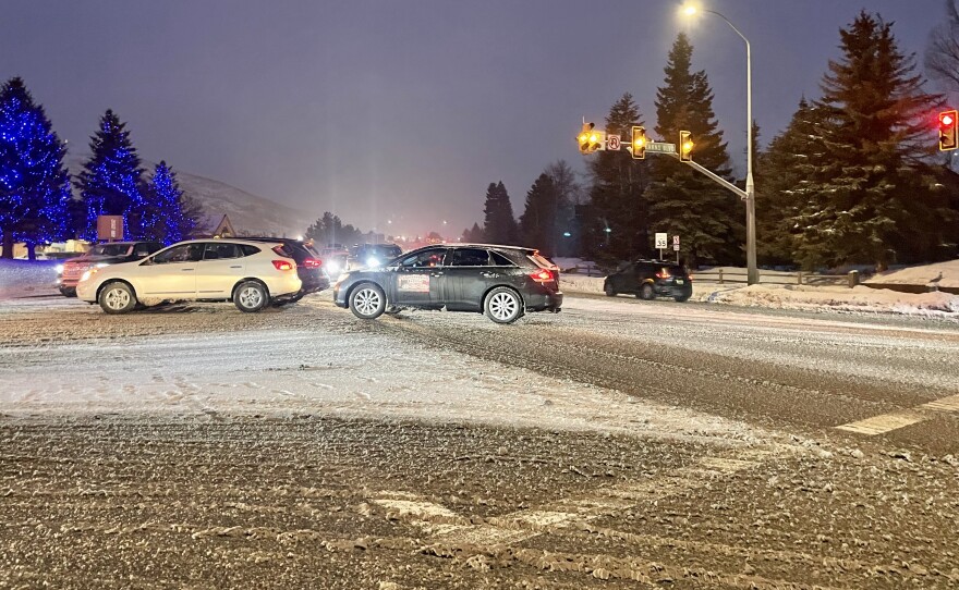 Snow piling on at the intersection of Park Ave. and Kearns Blvd. in Dec. 2022.
