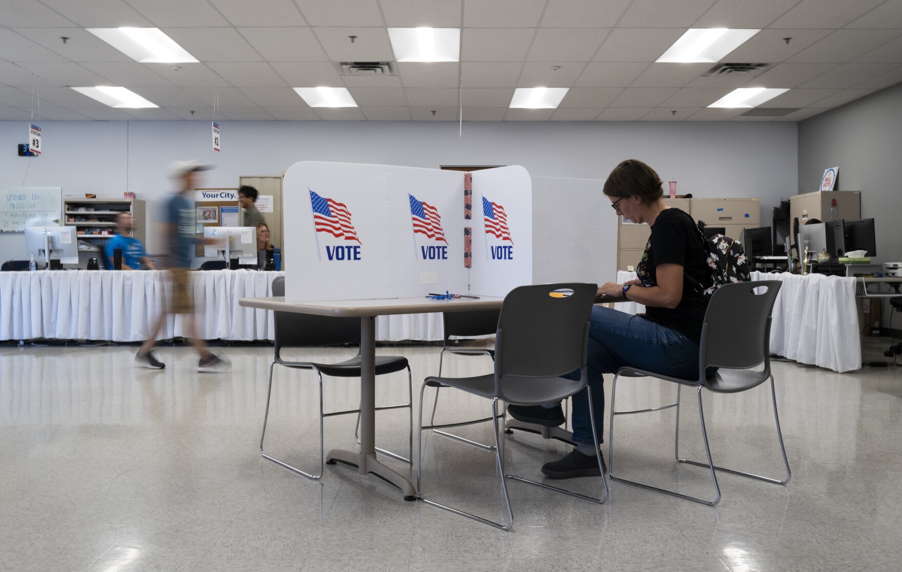 🔥 Progressive Primaries Heat Up Midwest! 🗳️