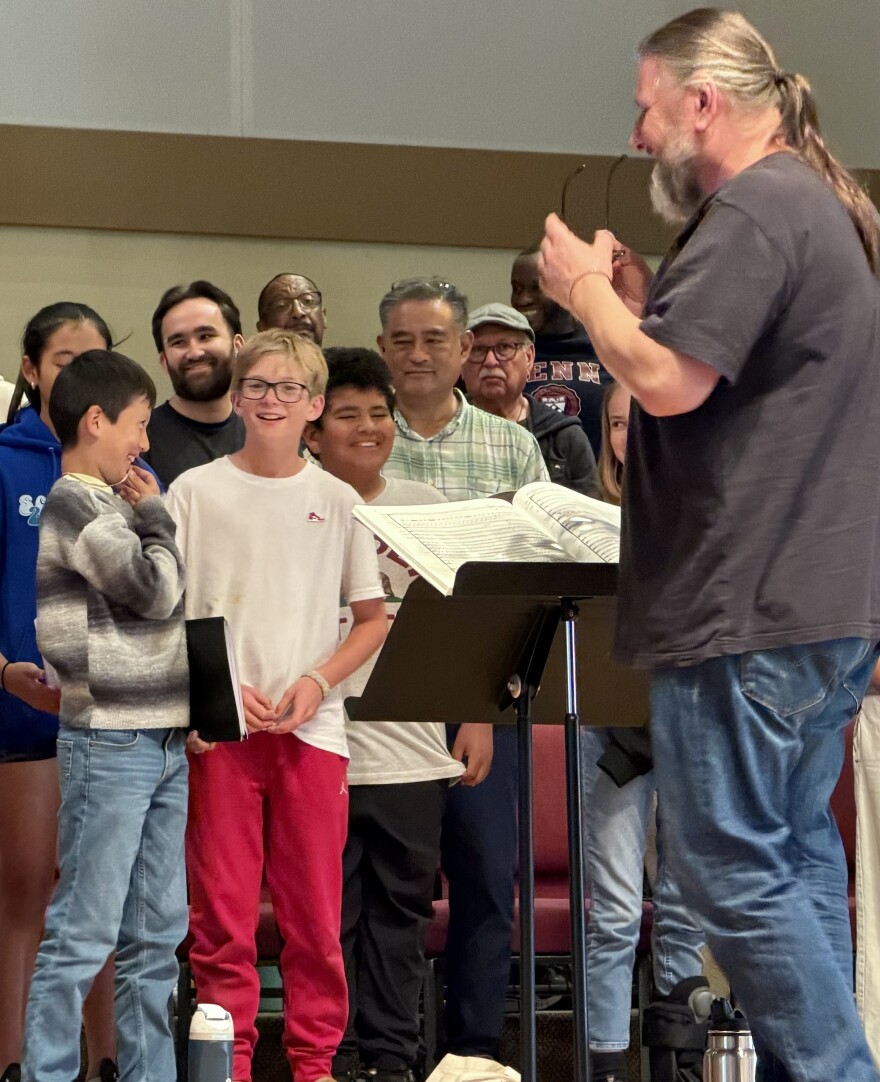 Maestro Henriks in rehearsals for "Carmina Burana" with the I Cantori chorus.
