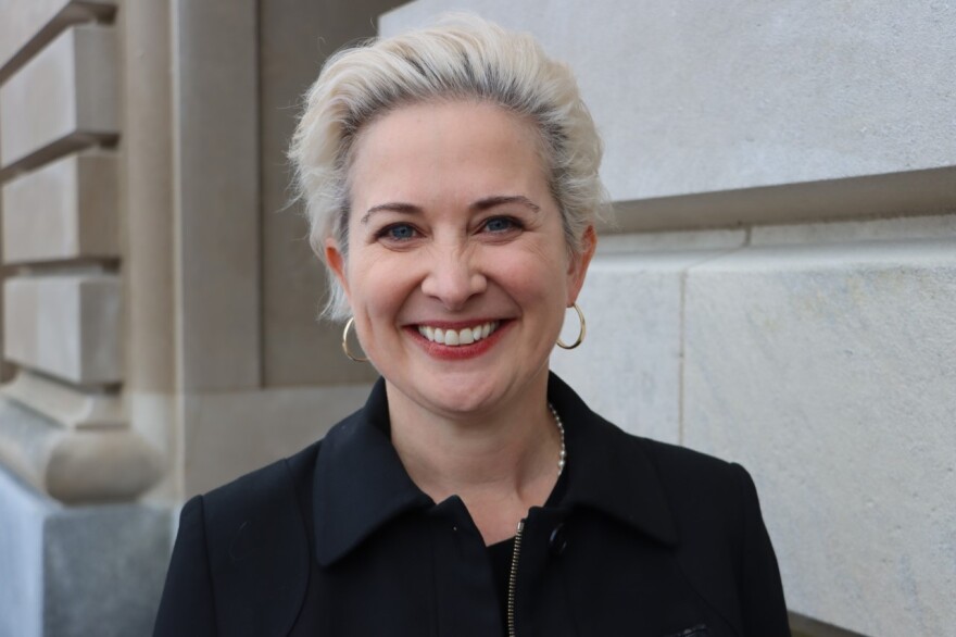 Kim Reeder is the Democratic Candidate for Kentucky State Auditor