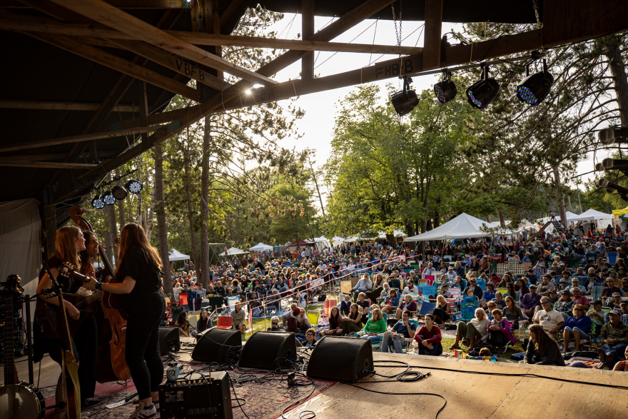 Performers at the Hiawatha Traditional Music Festival