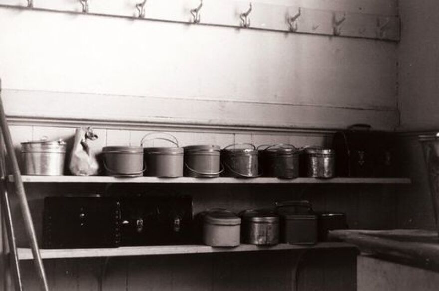 Lunch pails in a rural school, Wisconsin, 1939.