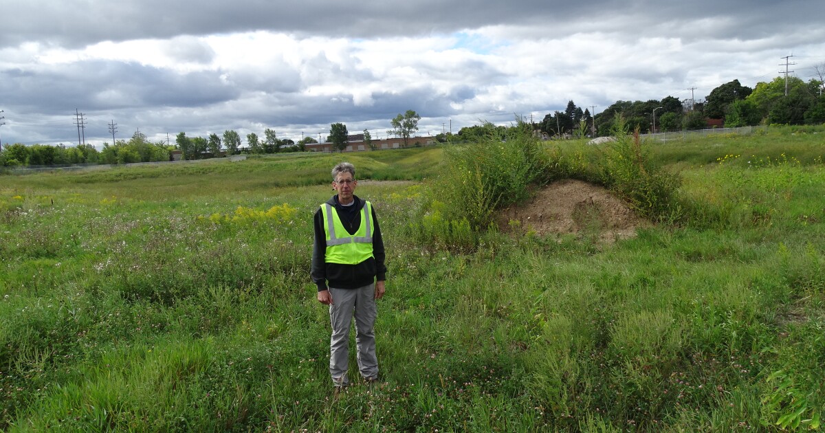 Enorme cuenca de aguas pluviales por sí solo no puede detener la inundación del sótano del corredor de la calle 30 | WUWM 89.7 FM