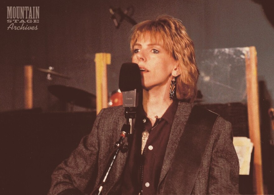 lucinda_williams_watermarked_800.jpg