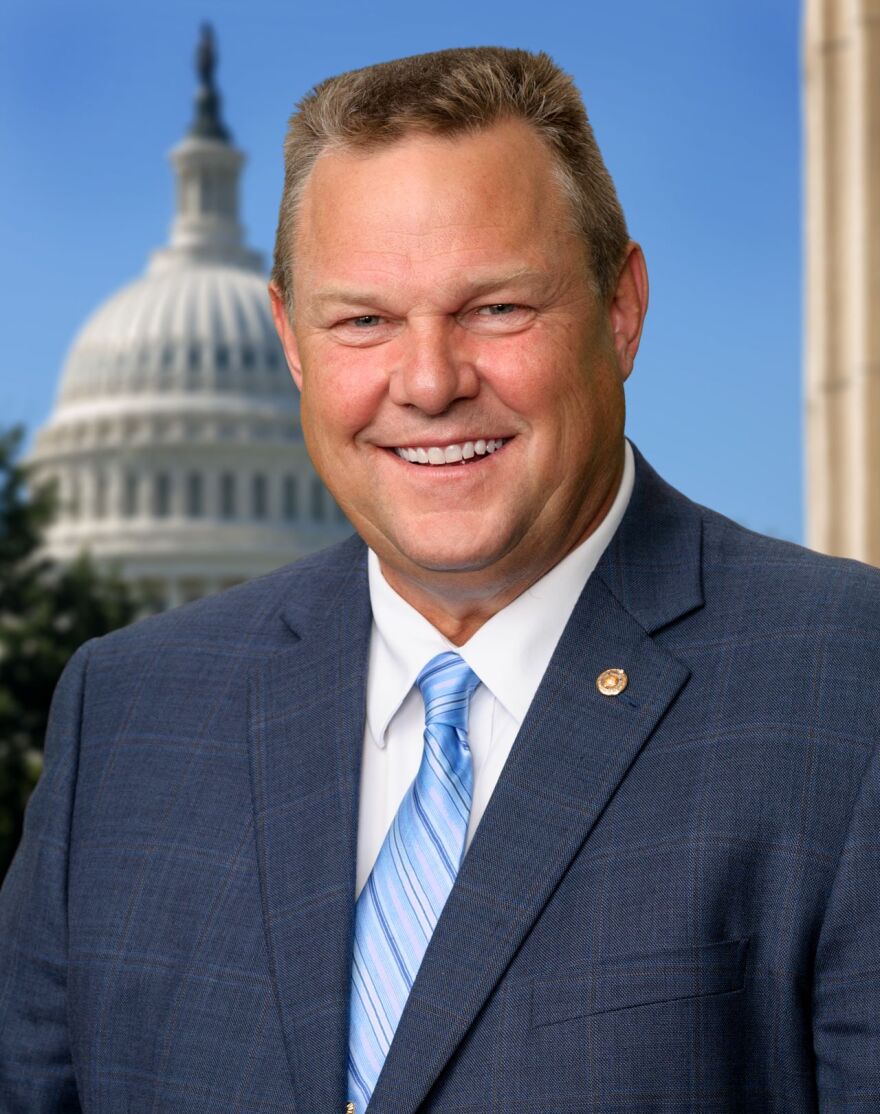 A potrait of Jon Tester 