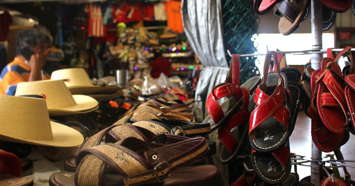 A Palmetto flea market is struggling amid the immigration crackdown