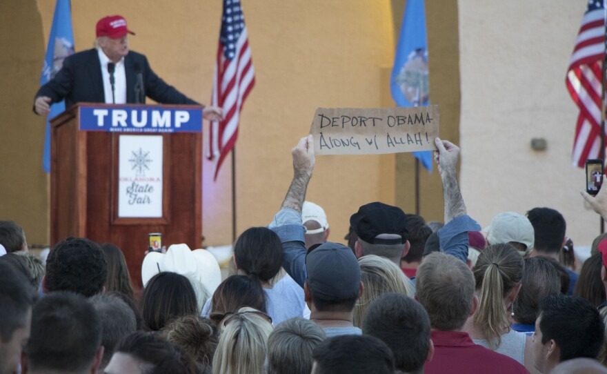 "Deport Obama and Allah too" sign