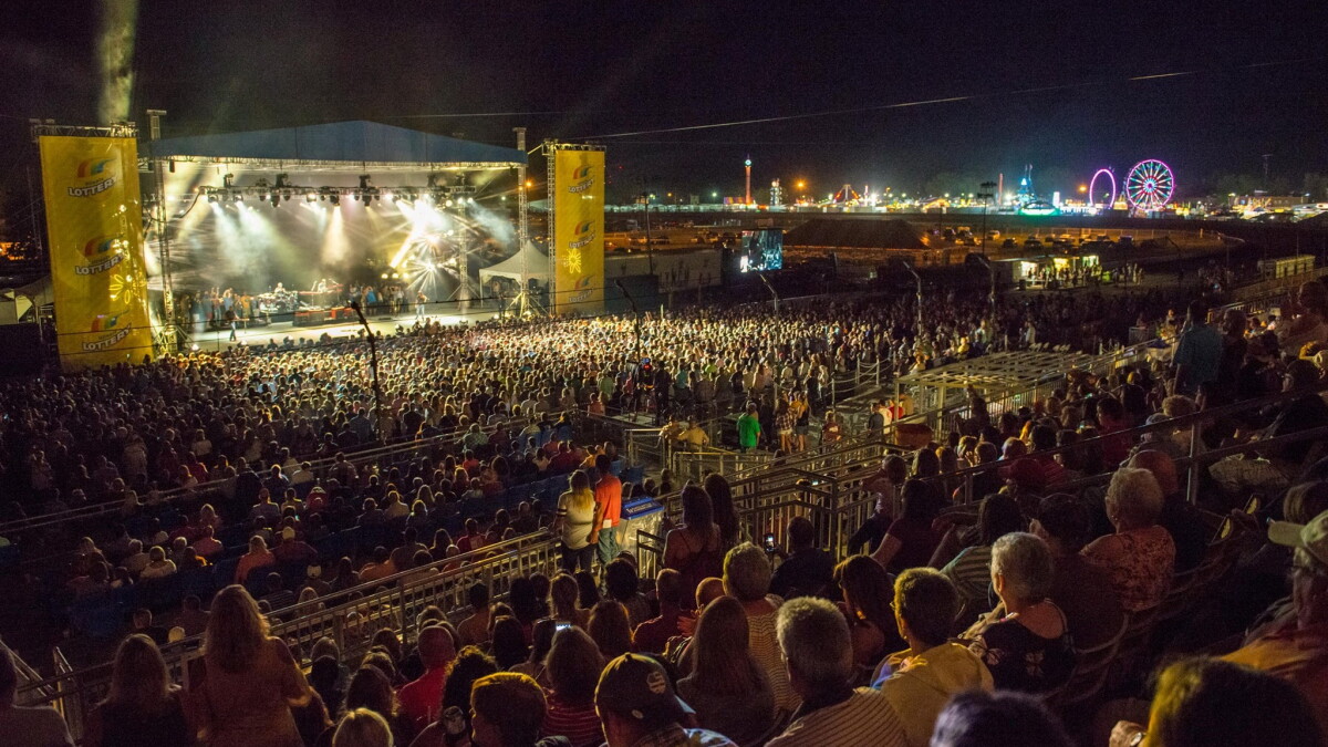 Illinois State Fair grandstand lineup taking shape - Vimarsana News