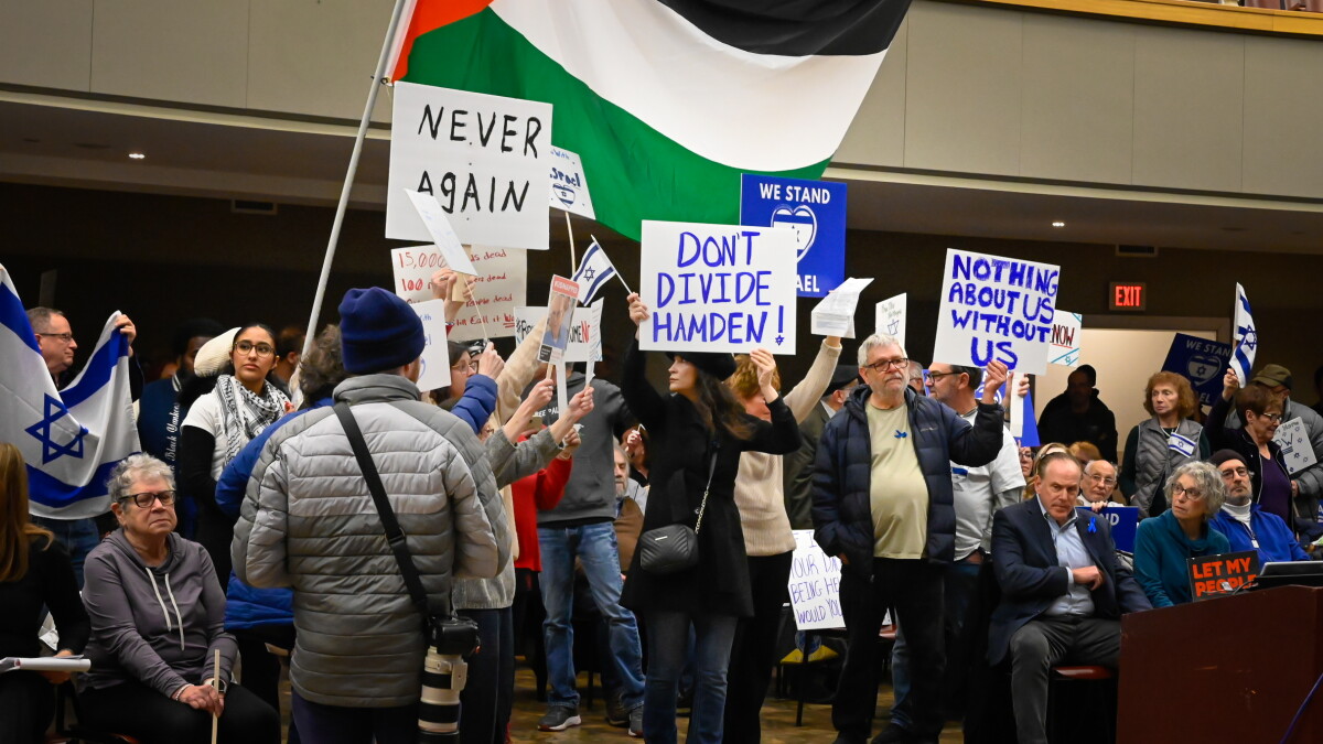 Hamden Town Council deliberates over Gaza ceasefire resolution - Vimarsana News