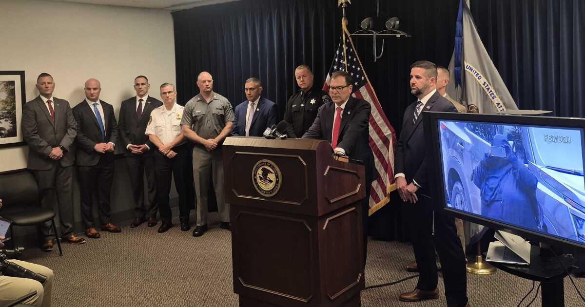 Albany woman planned to bomb State Capitol, federal prosecutors say