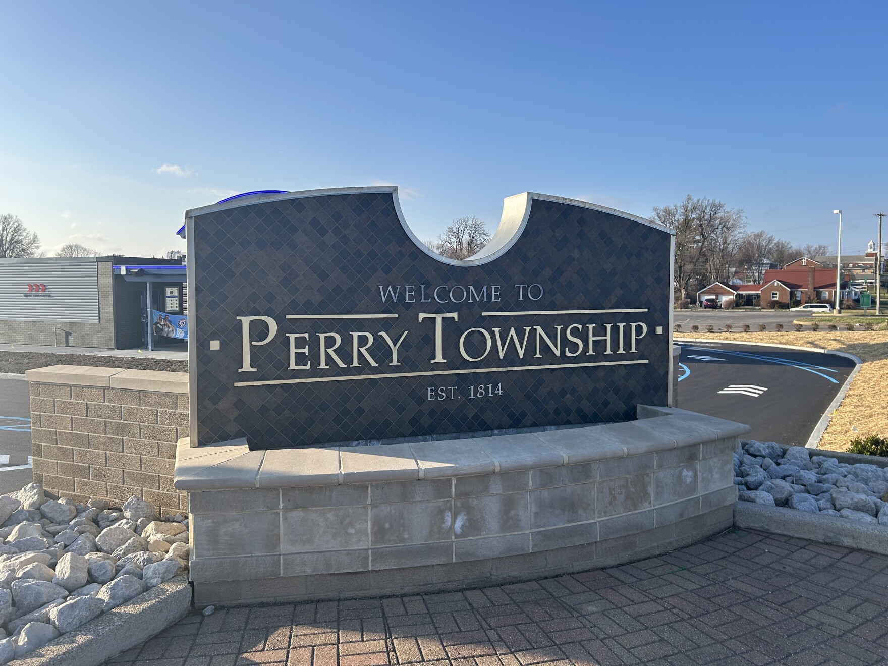 Perry Township home sales in limbo after Canton denies water service(01)