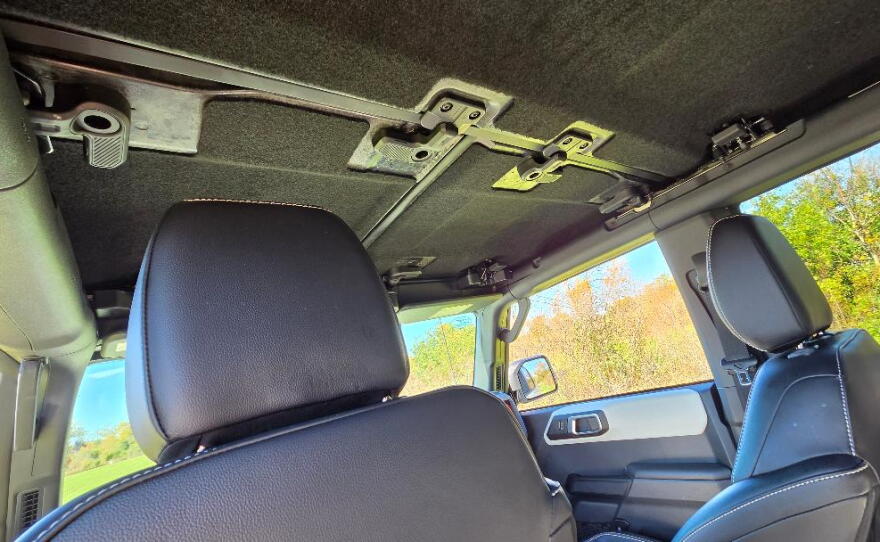 2026 Ford Bronco Outer Banks 4-door 4x4 badge interior roof