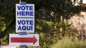 360 vote here sign