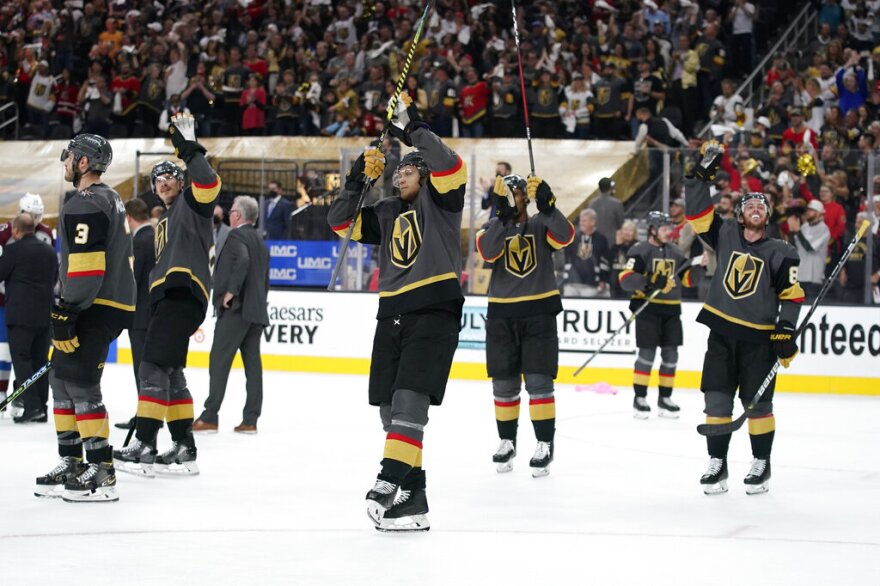 Vegas Golden Knights thank the crowd Thursday after defeating Colorado.