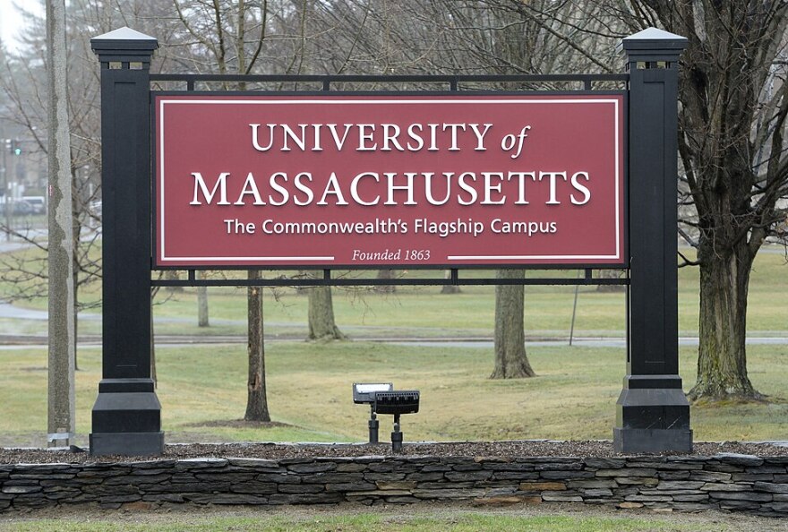 The west entry sign on the campus of the University of Massachusetts Amherst.