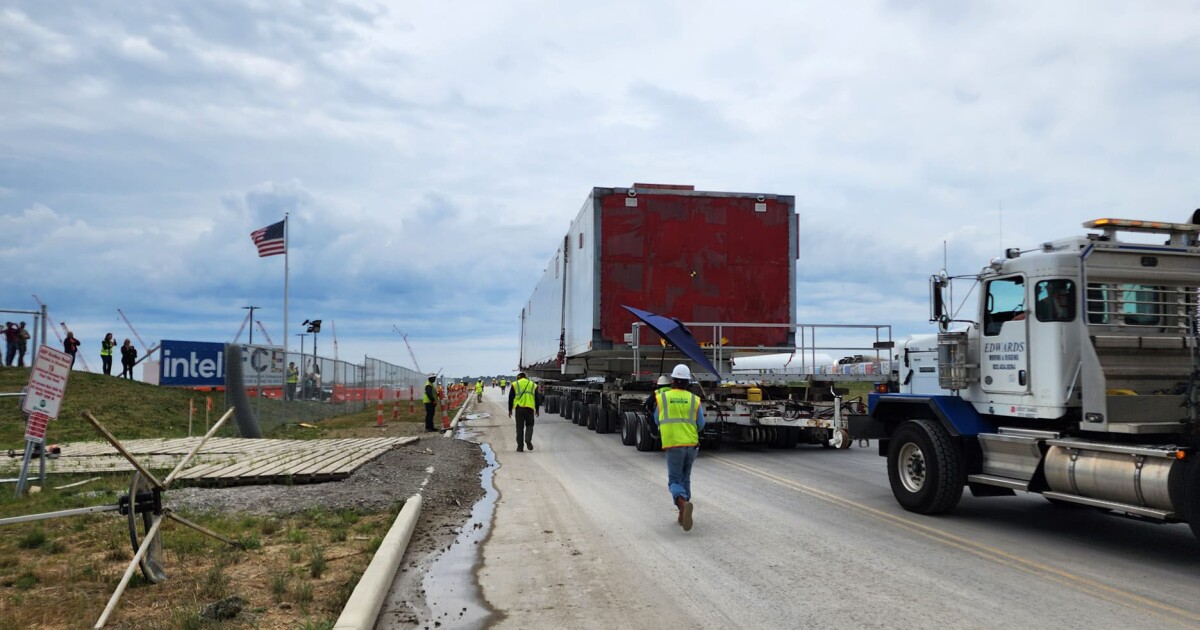 New Albany Intel construction site welcomes massive oversized superload New Albany Intel construction site welcomes massive oversized superload