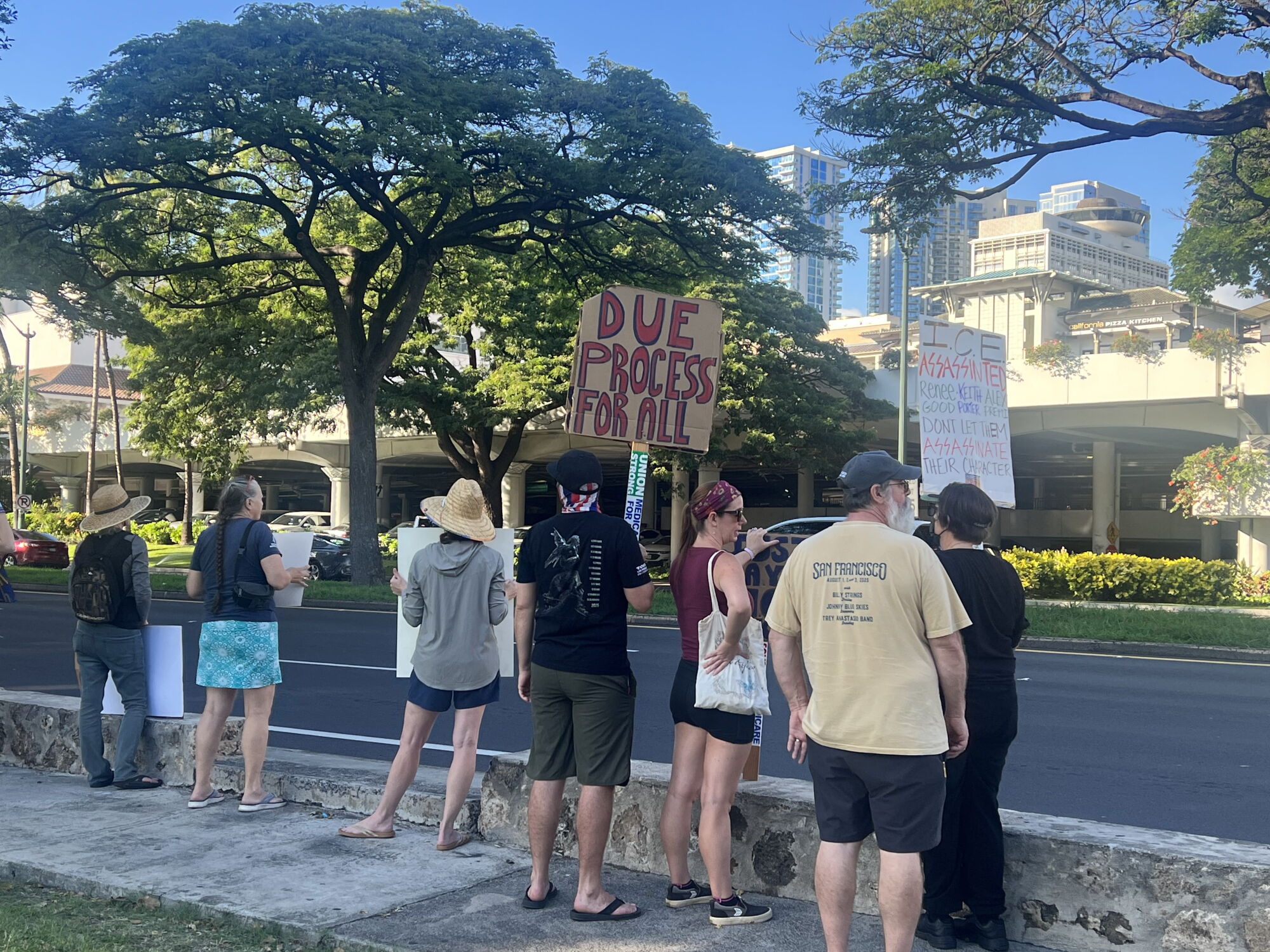 Play The Conversation: Monitoring ICE on the islands; Public transit plans
