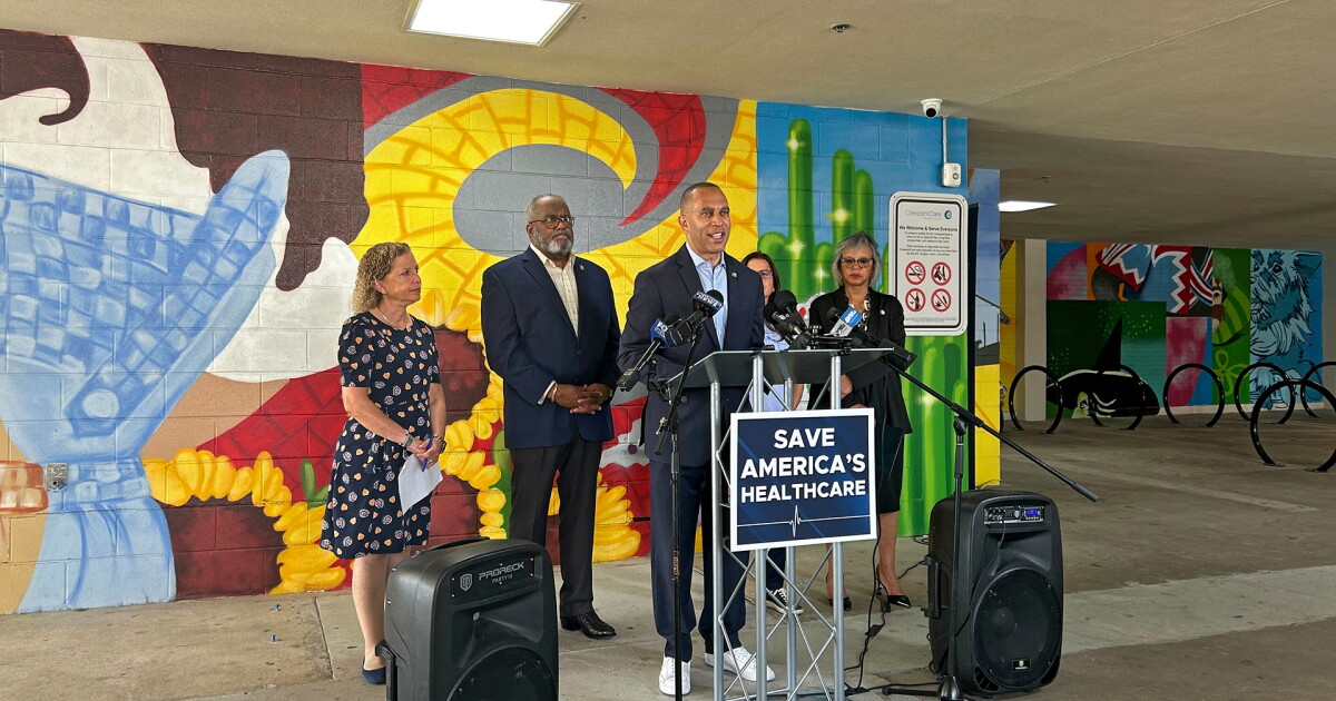 Jeffries Rallies Bipartisan Support Against Medicaid Cuts