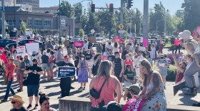 Crowds for the hastily planned "decision day" pro-choice rally in Eugene on Friday grew to an estimated 800 to a thousand people.