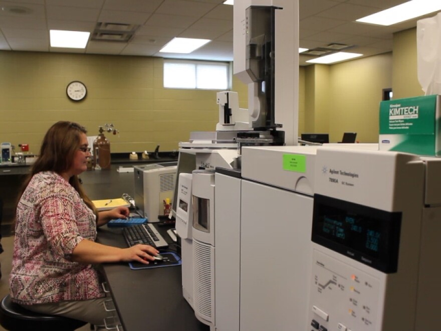 jennifer_miller_drug_lab.jpg
