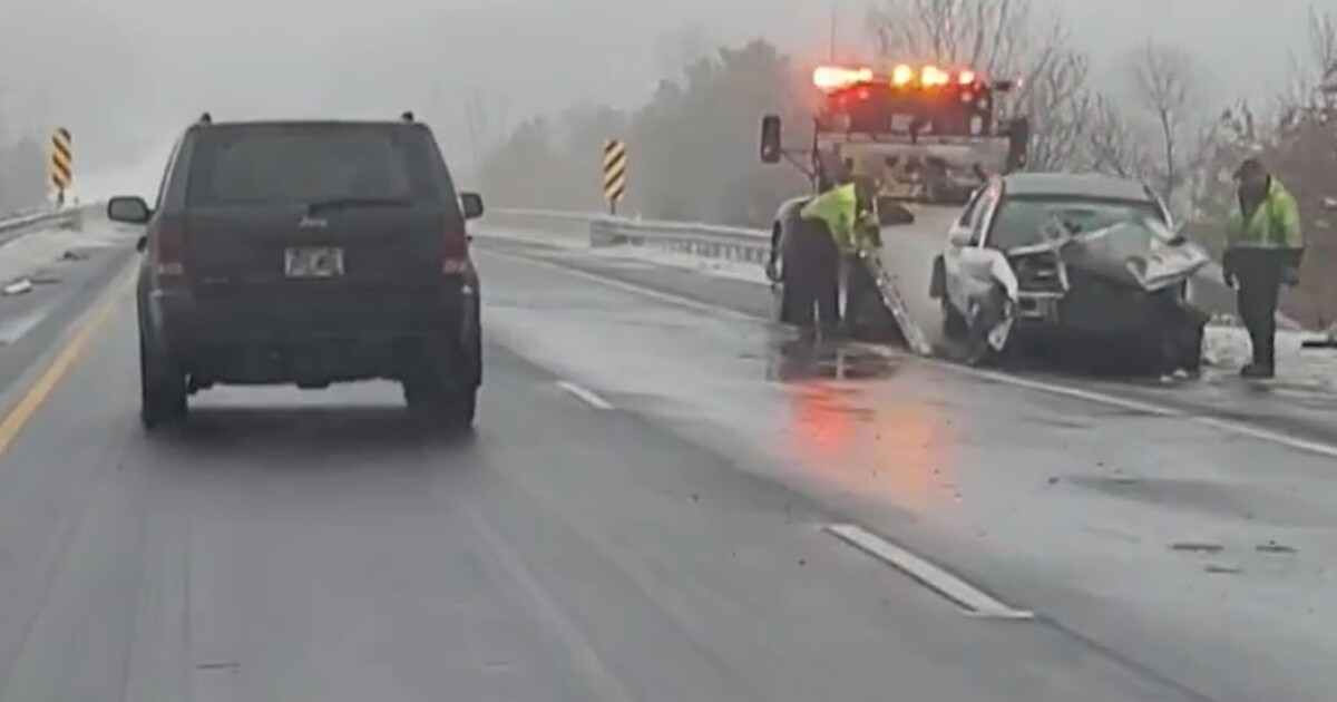 'Move Over' law expanded to include disabled motorists on the side of the road