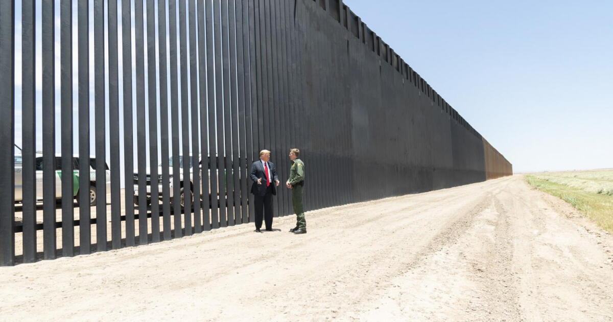Border wall building under Trump caused 'significant damage,' federal ...