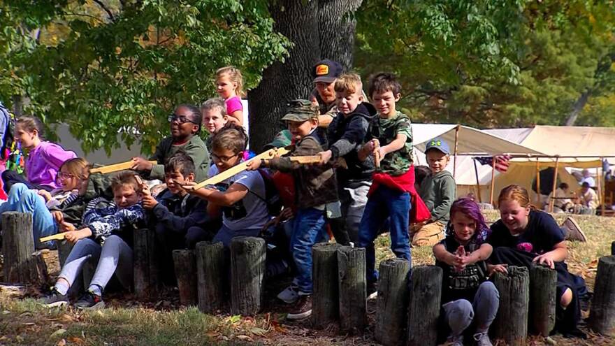 children learning about history