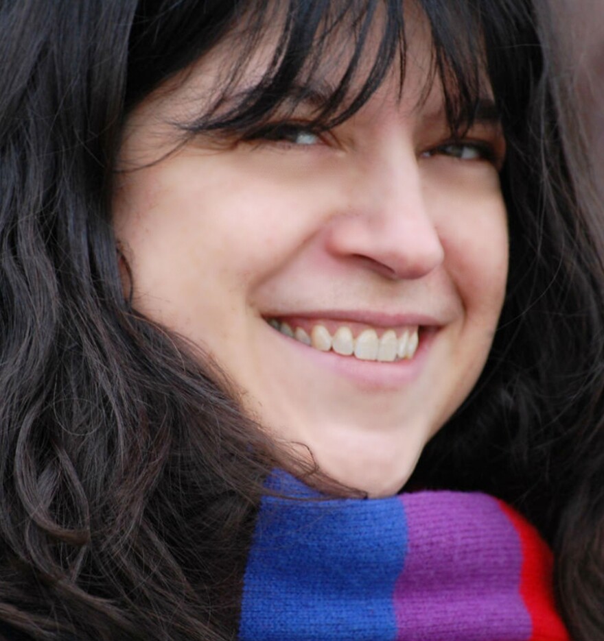 E L James is a television executive and mother of two based in West London. <em>Fifty Shades of Grey </em>is her first book.