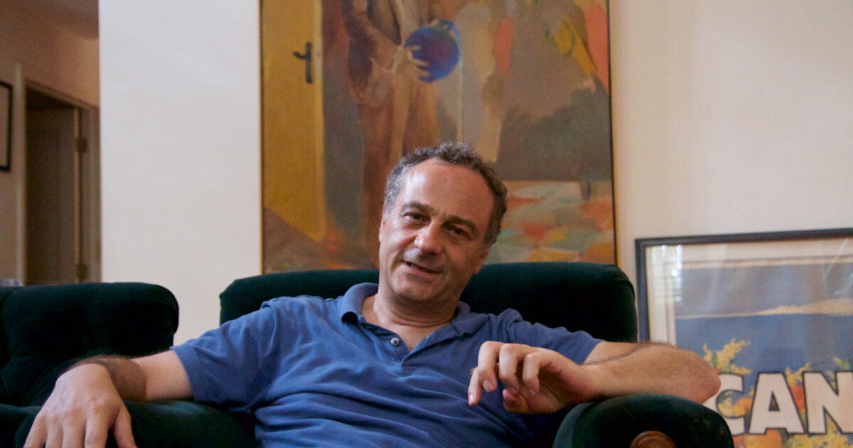 France Seized France.com. This Miami Man Is Suing To Get It Back.