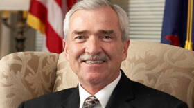 Fort Wayne Mayor Tom Henry.