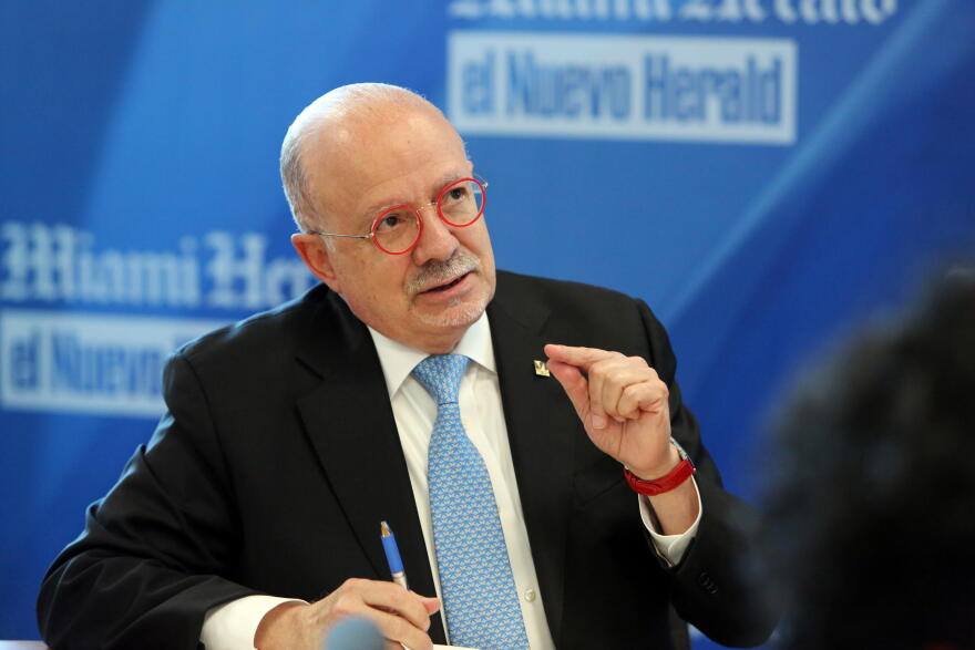 Miami Dade College president Eduardo Padron addresses the Miami Heral editorial board earlier this year. His school has attracted national attention for preparing students to earn higher-than-average salaries.