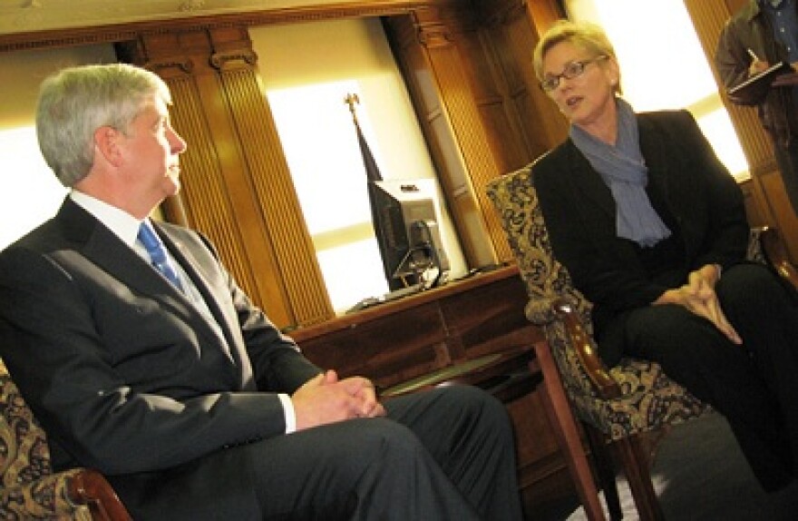 Governor-elect Rick Snyder and Governor Jennifer Granholm