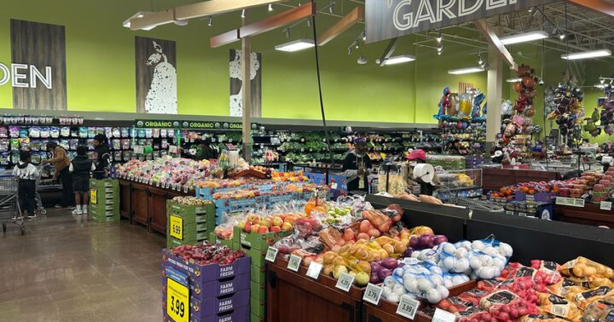 Community Comes Together: How Neighbors are Supporting SNAP Recipients During Budget Strains from the Shutdown