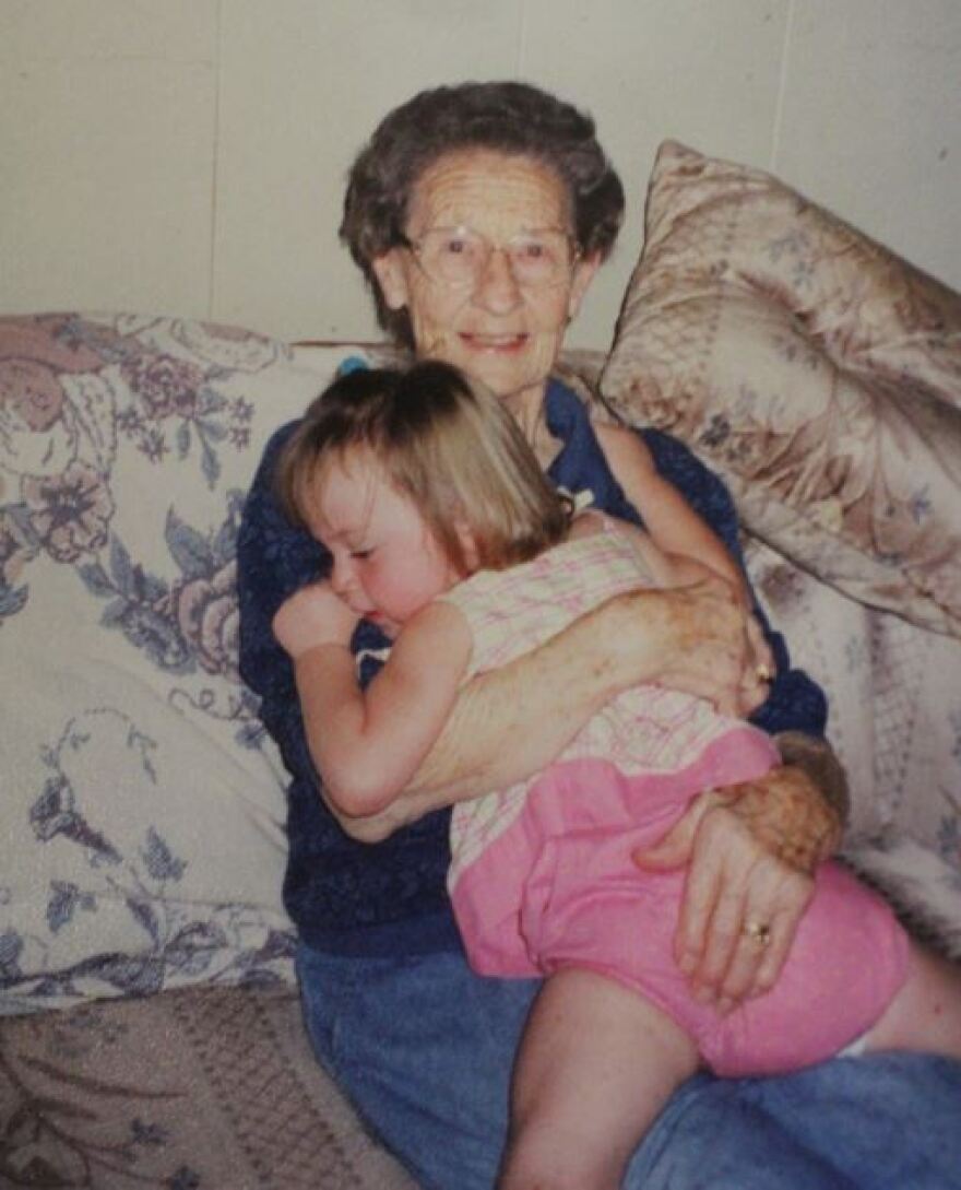 mary_and_kate_0.jpg