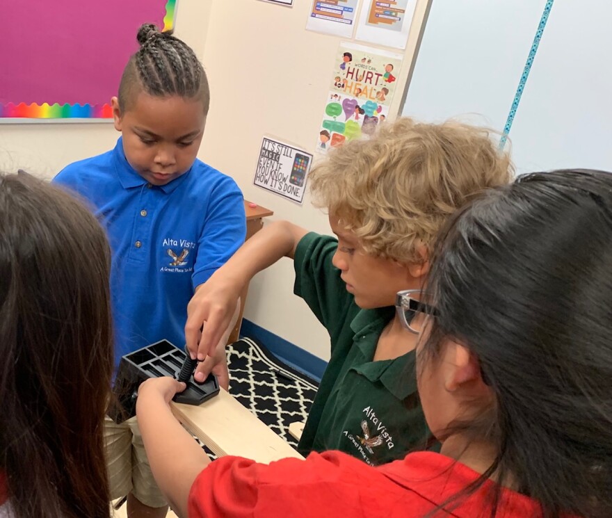 Sarasota Summer Learning Program Aims To Stop 'Summer Slide' WUSF