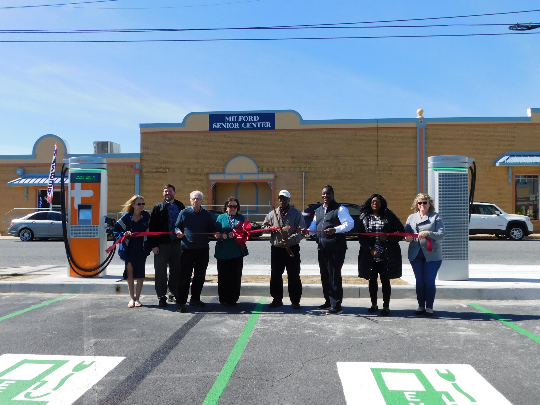 Milford unveils two new electric vehicle charging stations downtown