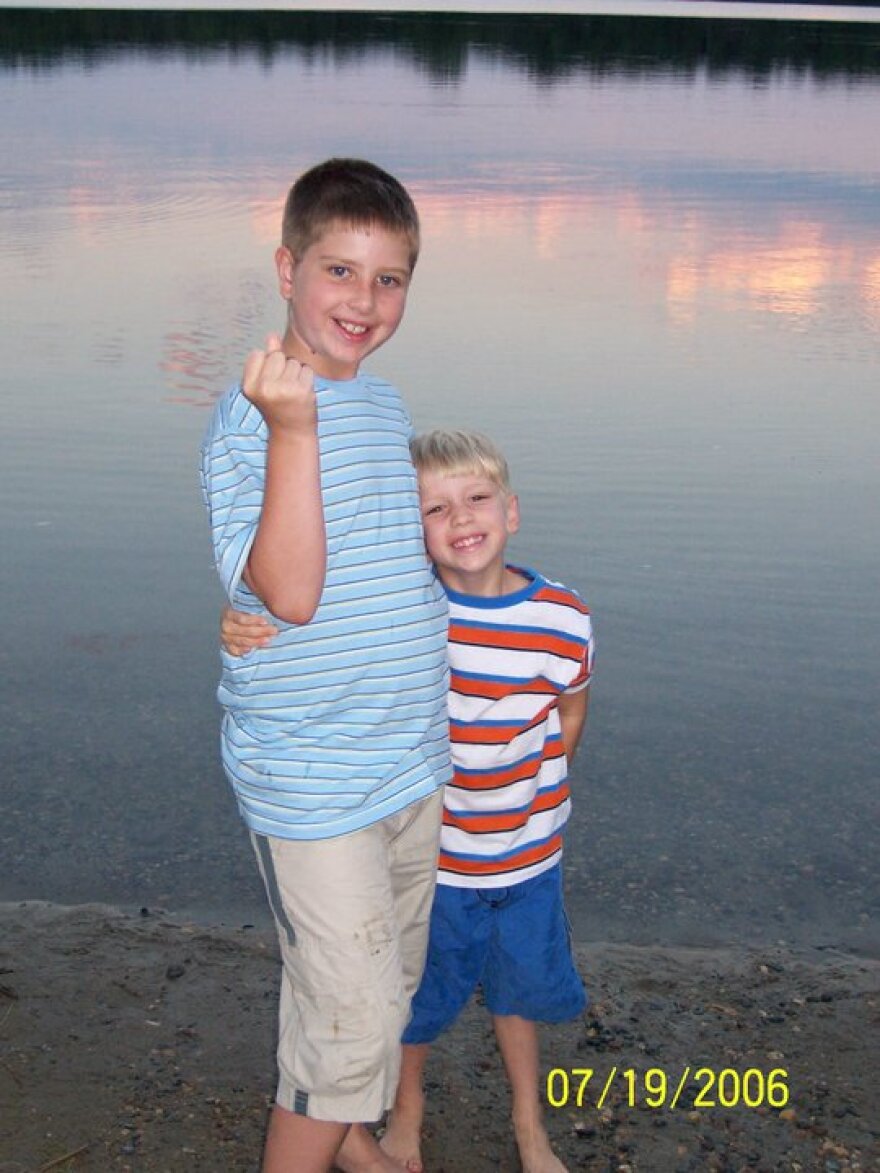 Brothers Brandon (left) and Jeremy (right) in July of 2006 shortly after Brandon was diagnosed.