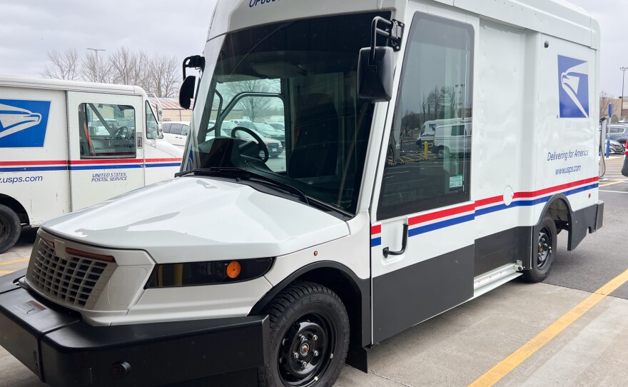 Updates showcased at Carbondale Sorting and Delivery Center