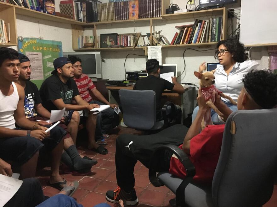 Delia Arias explains the basics of petitioning for asylum in the U.S. 