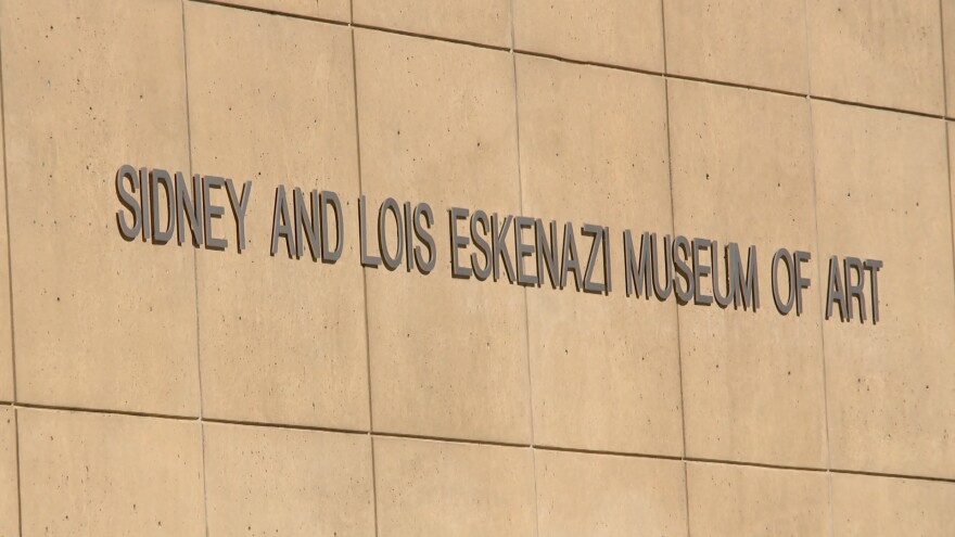 Sidney and Lois Eskenazi Museum of Art sign