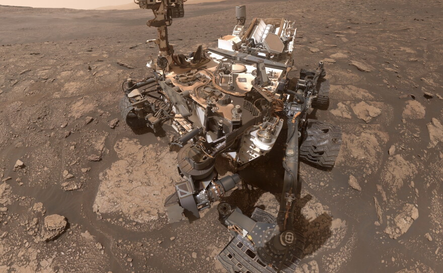 Curiosity on Mars. Photo courtesy of Spacepoint.