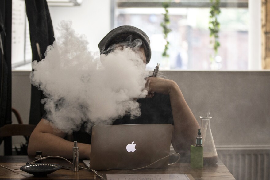E-Cigarettes Can Churn Out High Levels Of Formaldehyde | Connecticut Public E-Cigarettes Can Churn Out High Levels Of Formaldehyde | Connecticut Public