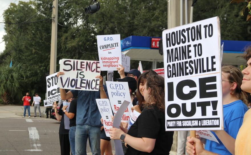 Protesters gathered outside the Gainesville Police Department headquarters on Northwest Eighth Avenue on Thursday, Sept. 3, 2026. (María Sofía Rodríguez/WUFT News)
