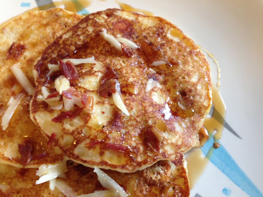 Jen's Copycat Georgia Grits And Bits Pancakes
