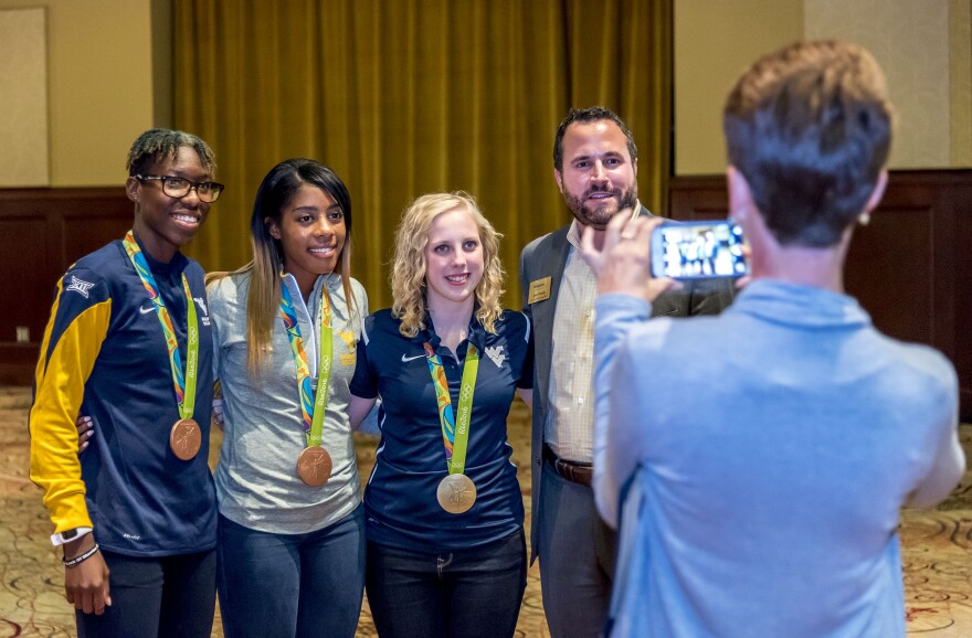 092616wvumedalists1.jpg