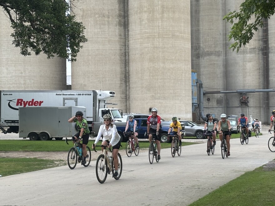 RAGBRAI bicycling